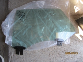 Tesla MODEL S - Door Glass - 43R 001074